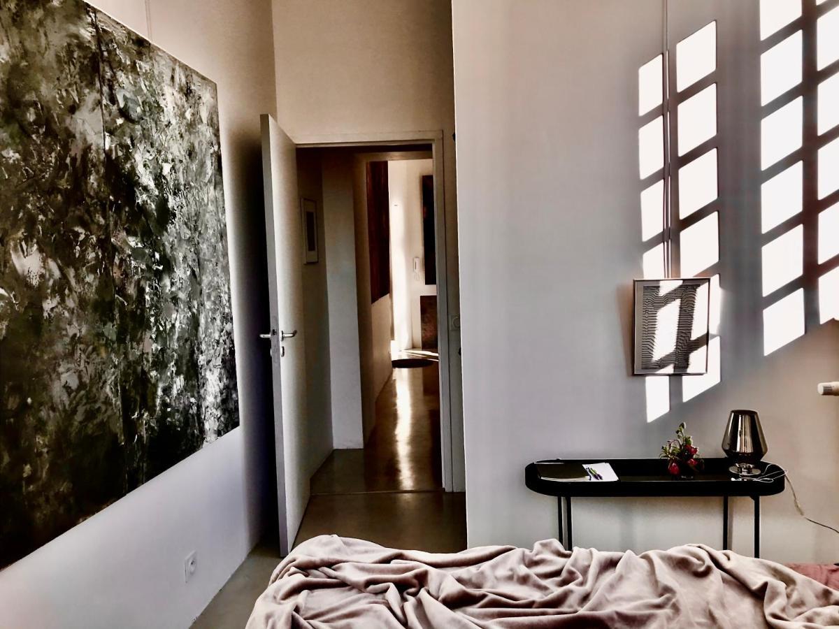 Appartement A La Roquette, Dans L'Hotel De Divonne, Classe. Arles Bagian luar foto
